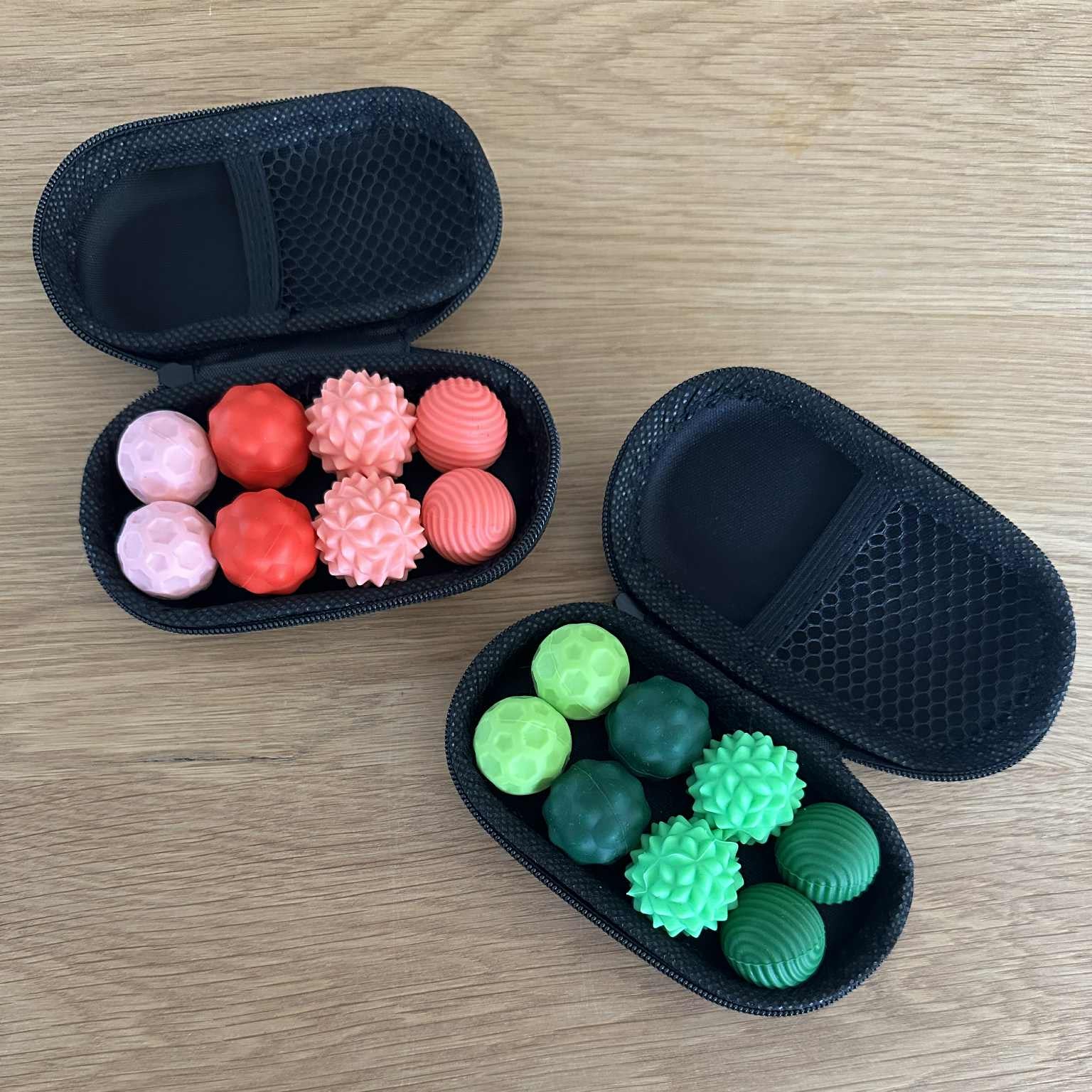 Magnetiske sensoriske kugler